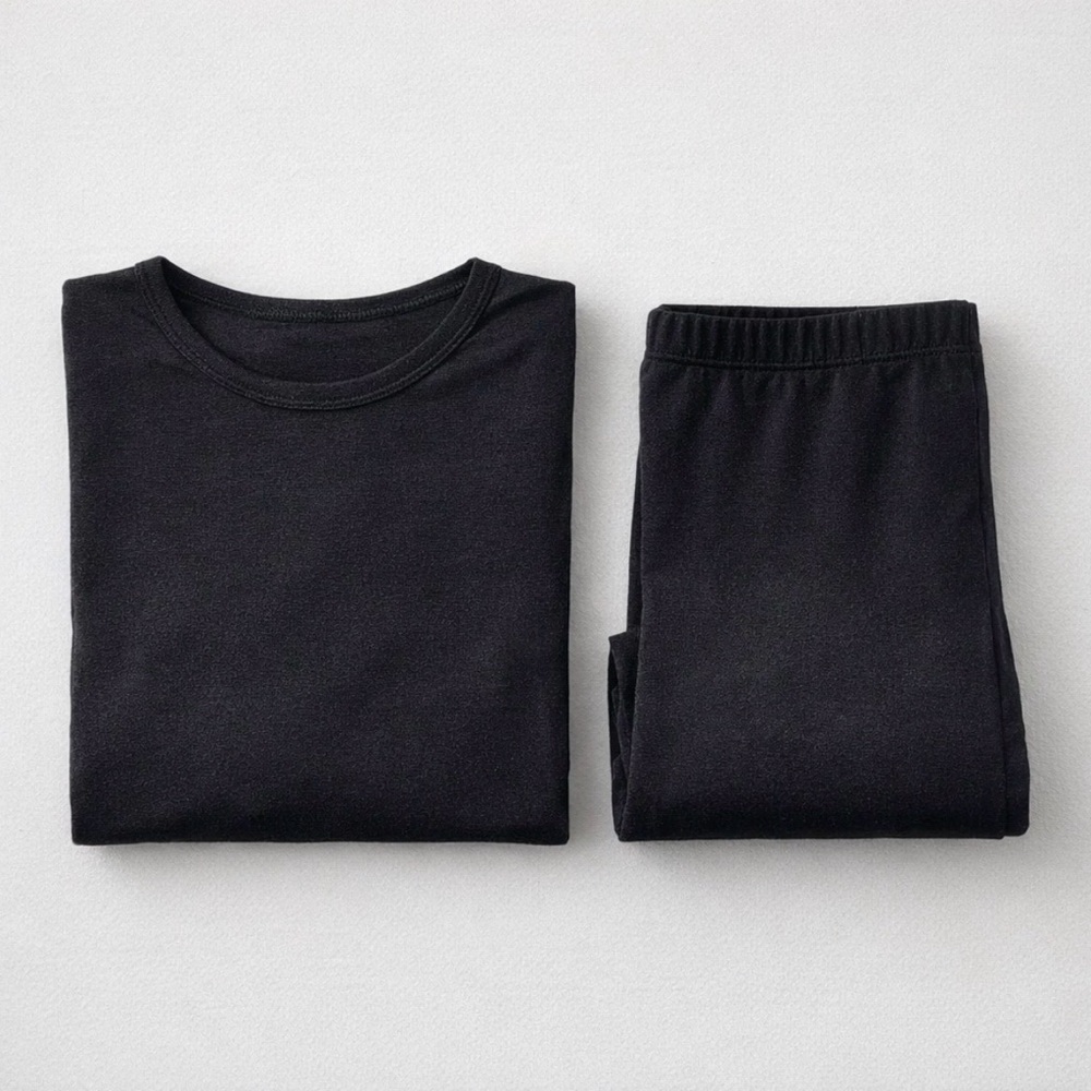 Black 2-Piece Pajama Set Kids Size S (6/7) Unisex – 32 Degrees